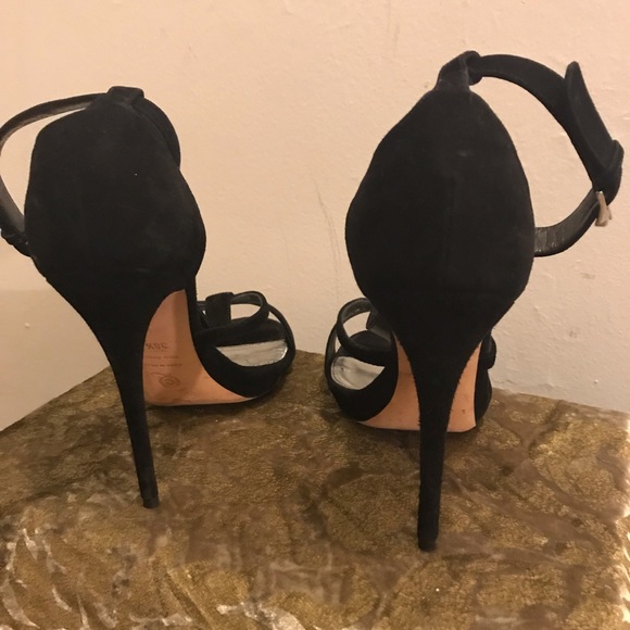 Alexander McQueen Suede Strappy Heels - Picture 4 of 8